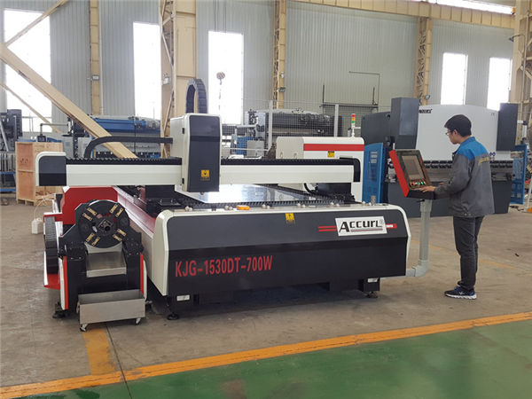 mesin pemotongan laser lembaran logam aluminium untuk konversi fotolistrik