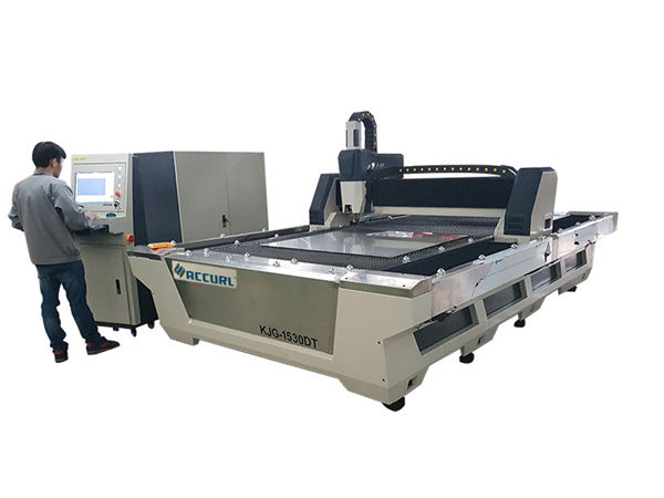 serat laser cutting mesin cnc 1000 w 1080nm laser tertutup penuh tertutup