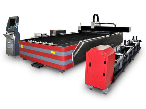 Jenis serat laser cutting mesin tertutup 500 w / 1000 w kekuatan tinggi